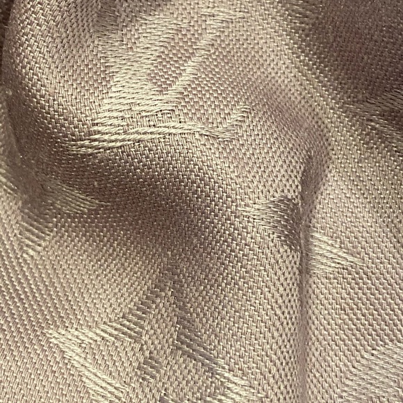 Authentic Louis Vuitton Monogram Scarf - Picture 14 of 14